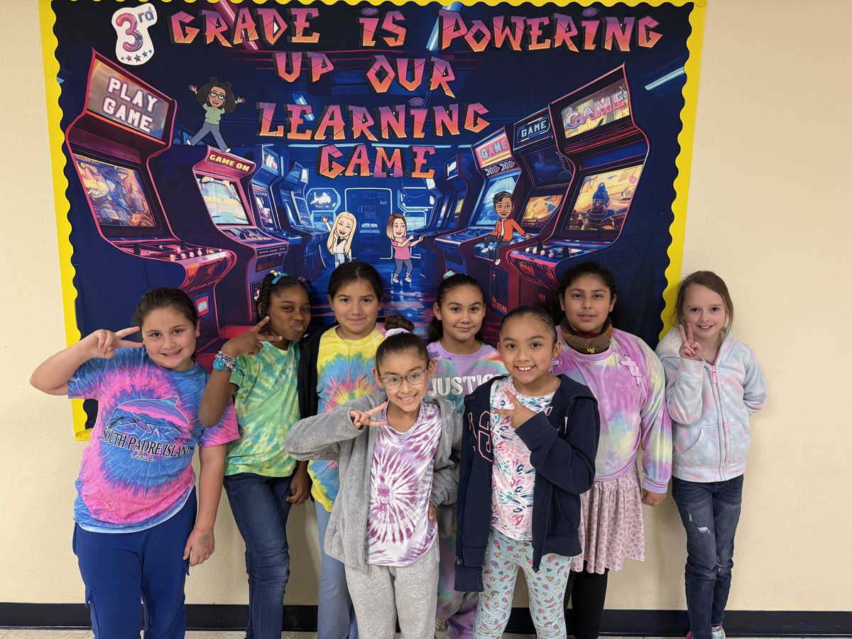 Peace, Love, Tye-Dye. 💜 ♥️ Random Acts of Kindness day 4. <a href="/NISDAdamsHillES/">Adams Hill Elem</a>