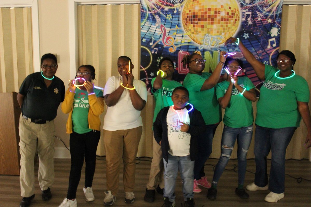 guidegti's tweet photo. #GeorgiaTI YAT Spotlight: Warren County Teens in Action recently met with stakeholders and coalition members to celebrate the hard work the youth have been doing in their schools and communities and honor the adults who support them! https://t.co/4Ihr6eDqHY
