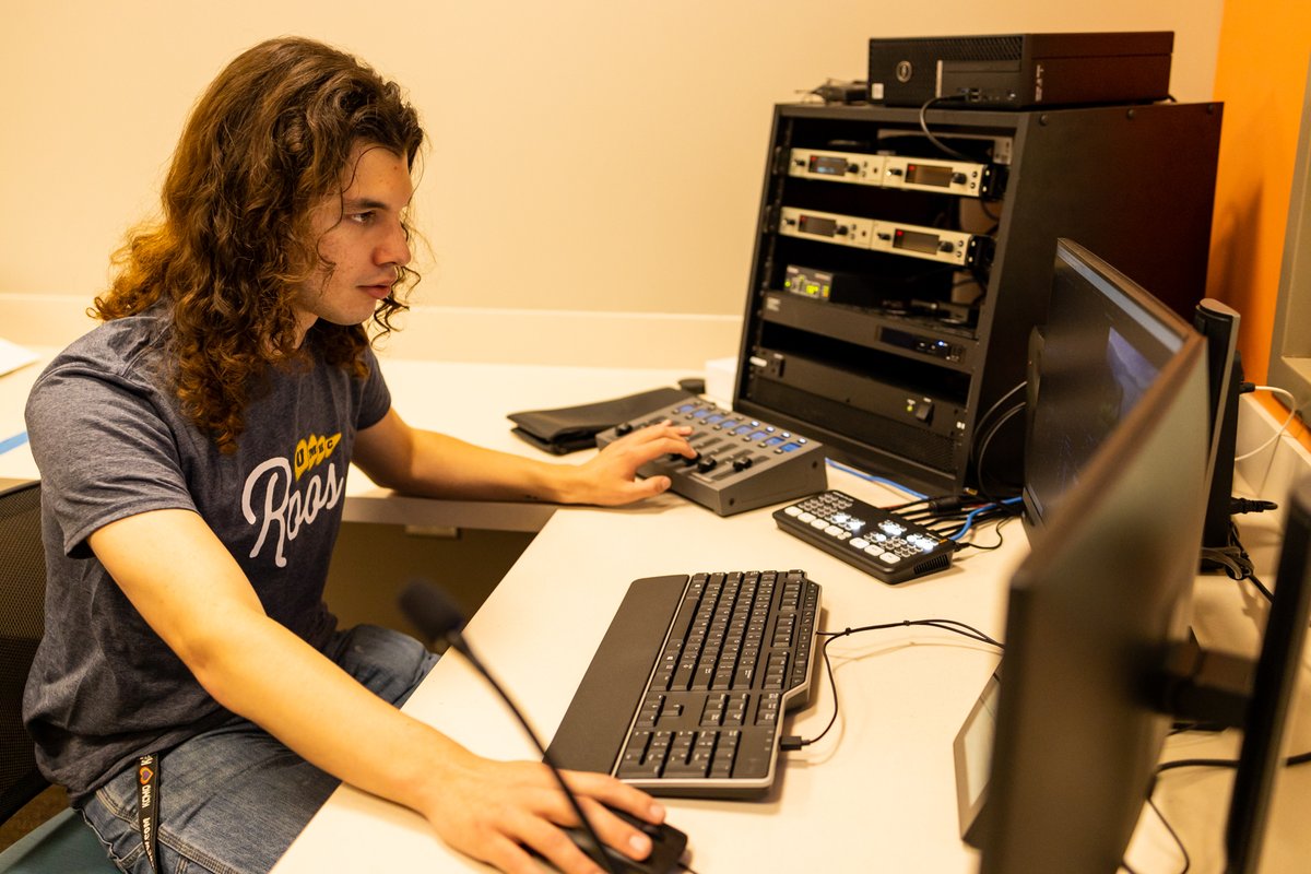 UMKC School of Humanities and Social Sciences tweet media