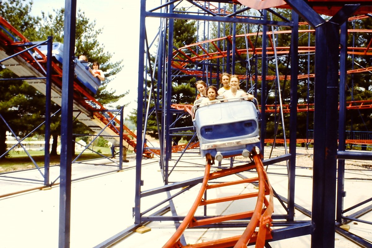 HolidayWorld's tweet photo. It's Throwback Thursday so we’re taking it back to our first major roller coaster—The Firecracker! 🎢 This steel beauty paved the way for the coasters we know and love today!
#ThrowbackThursday #HolidayWorld #TheFirecracker #RollerCoaster https://t.co/ZDEdvVw9Yt