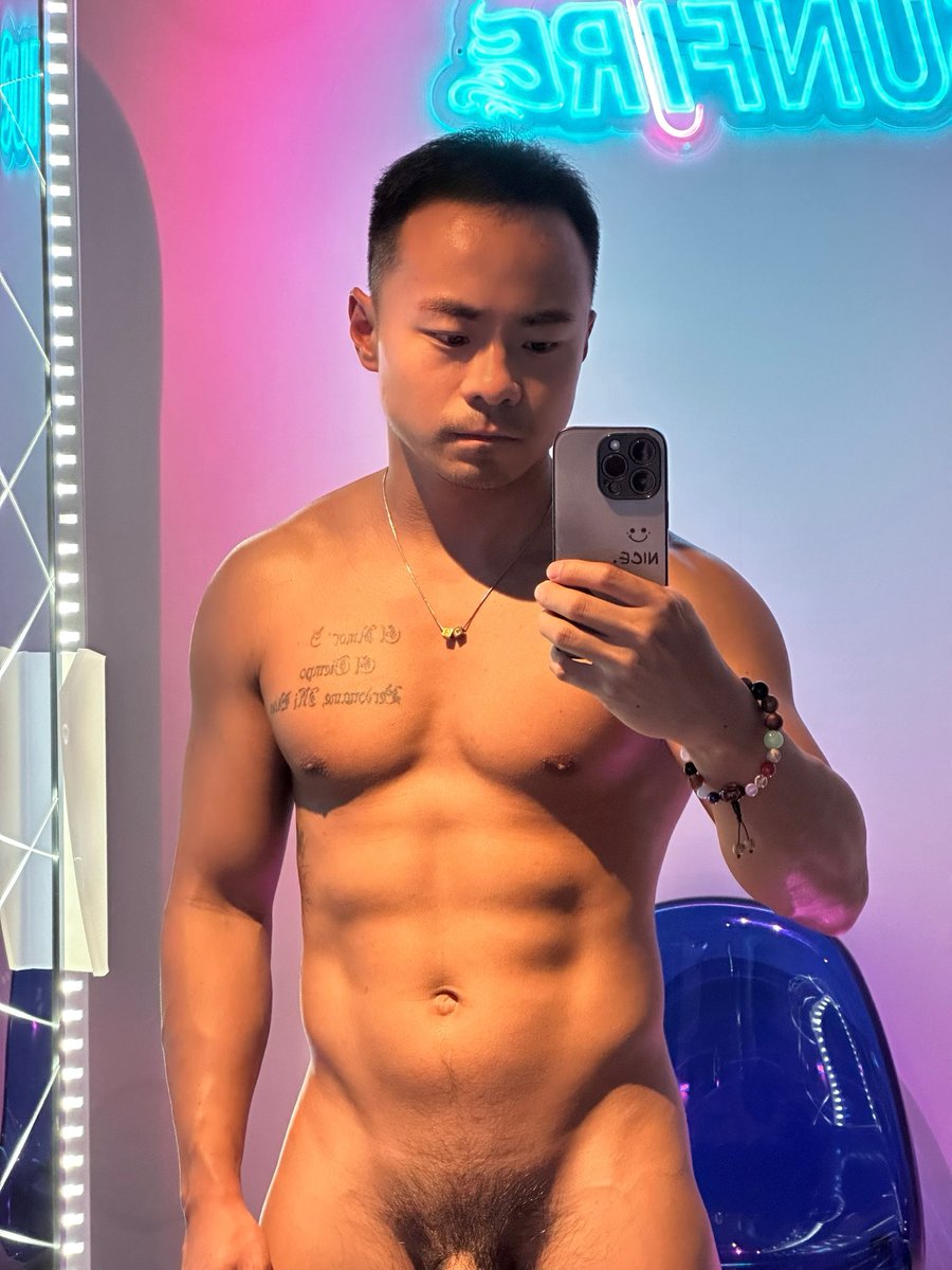 SimonLee tweet media