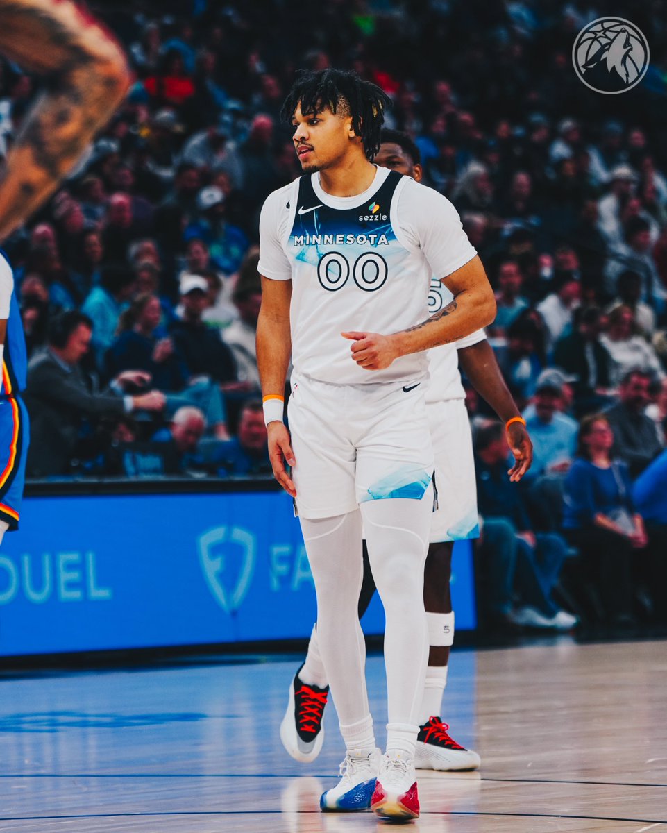 30 PTS combined for these two in the first half. 💪