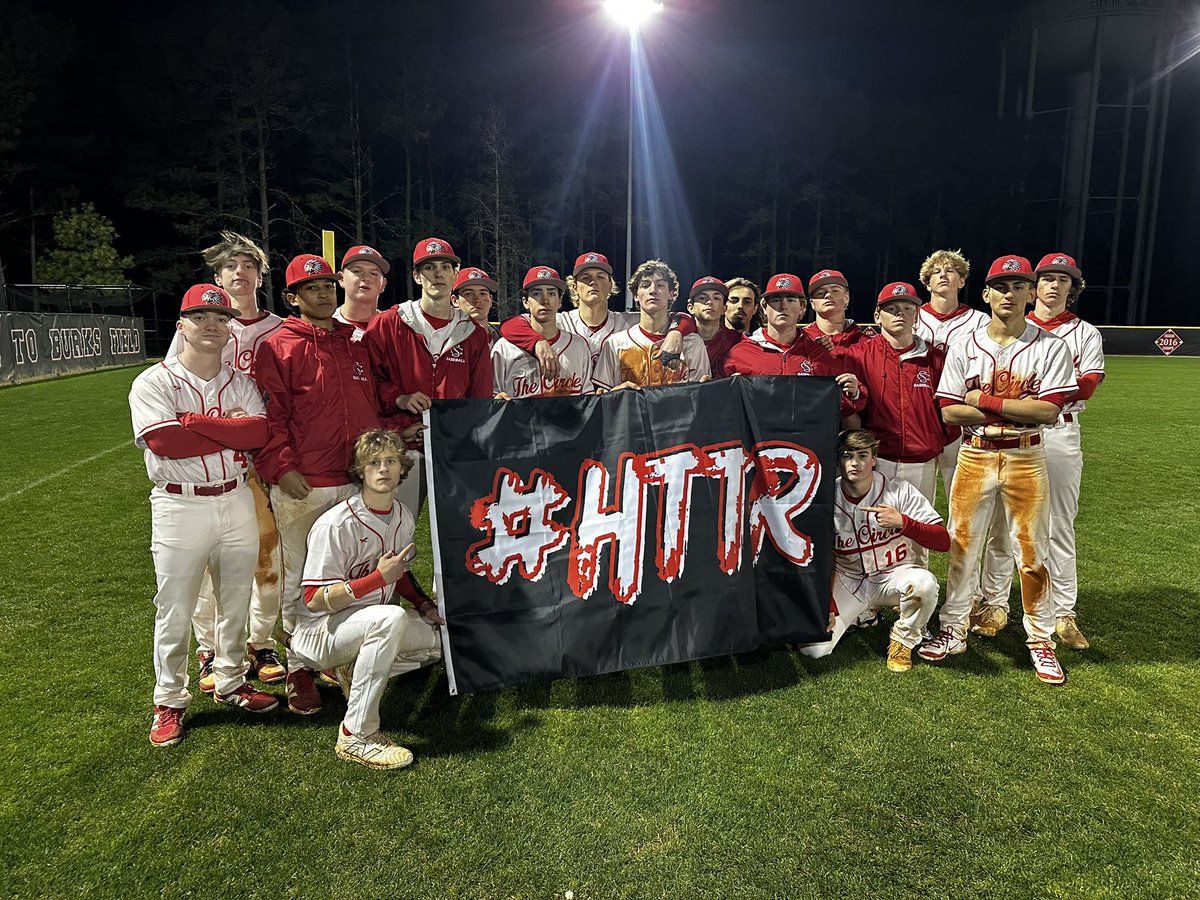 We’ll let the W talk for us.. 9-8 walkoff against Eastside! #HTTR