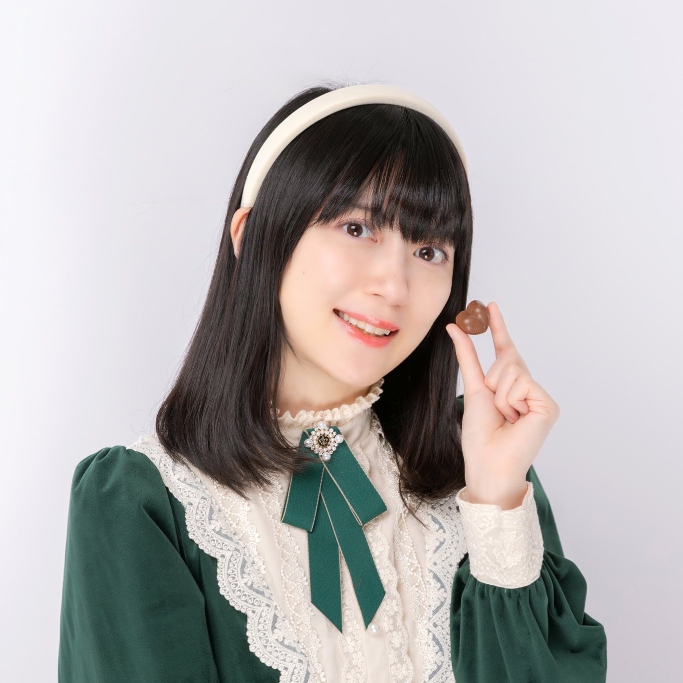 香川愛生　女流棋士の春　私物バッグ　おまけ付き 春ゆきてレトロチカ』女流棋士・香川愛生四段による先行プレイ