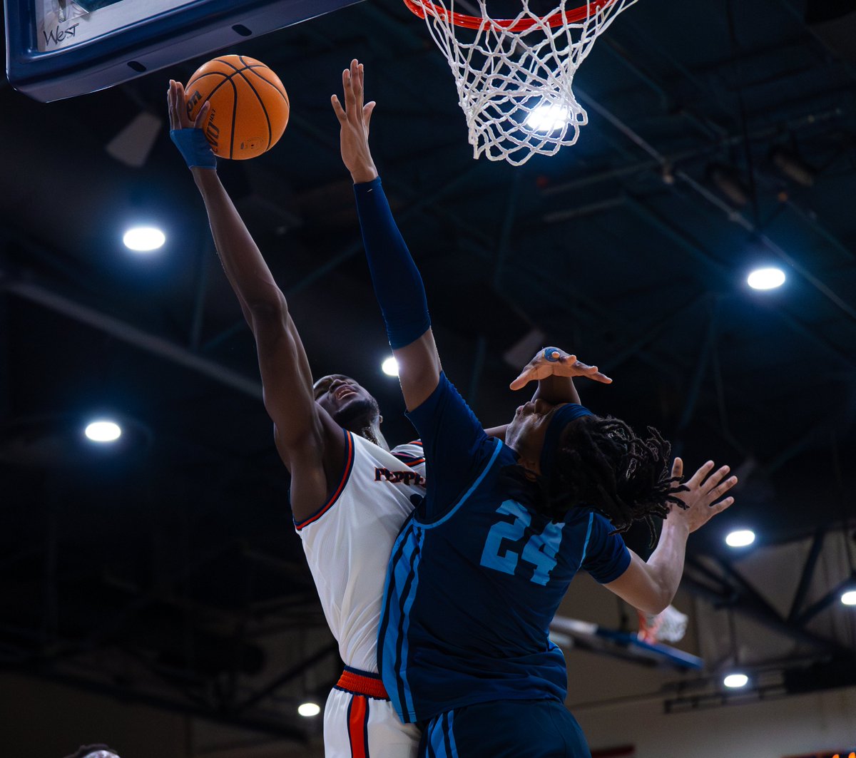 PepperdineMBB's tweet image. weather's nice in the 'stone

#WavesUp | @WCChoops