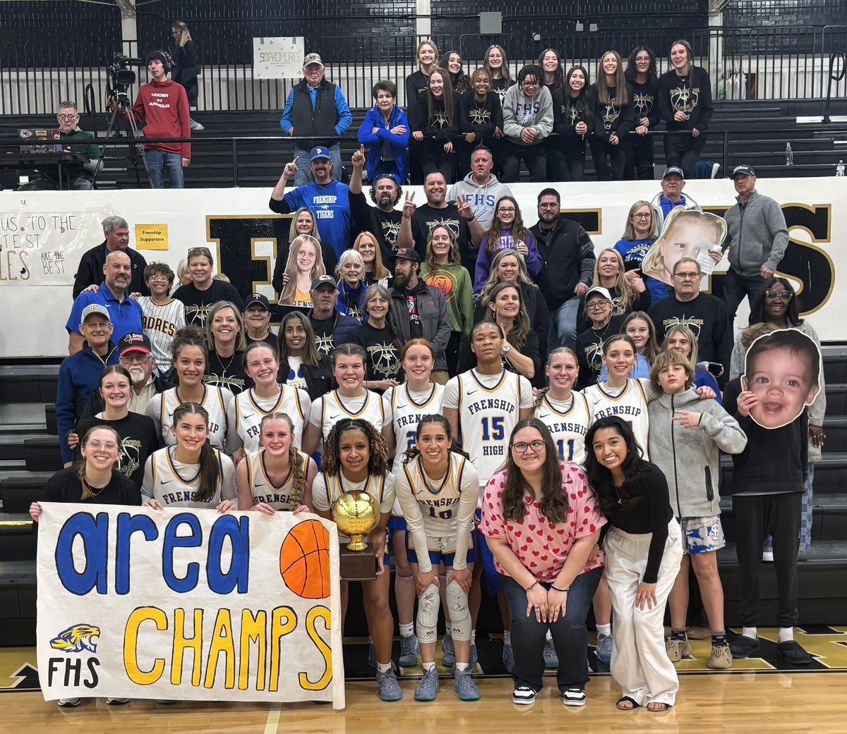 ⭐️Area Playoffs⭐️
Frenship 54 (30-6)
Mansfield Legacy 53
🏆🏆🏆
The Tigers move on to the Regional Semifinals TBD
<a href="/HubCityPrepsLBK/">HubCityPreps.com</a> <a href="/pchristy11/">Pete Christy</a> <a href="/ZachFoxSports1/">Zach Fox</a> <a href="/LubbockAJ__HS/">Lubbock Avalanche-Journal HS Sports</a> <a href="/KLBKsports/">KLBK Sports</a> <a href="/ACH_GBB/">Alamo City Hoops GBB</a> <a href="/TXHSGBB/">#TXHSGBB—TXHSGBB.com</a> <a href="/CollieronTV/">A David Collier</a> <a href="/FrenshipSports/">Frenship Athletics</a>