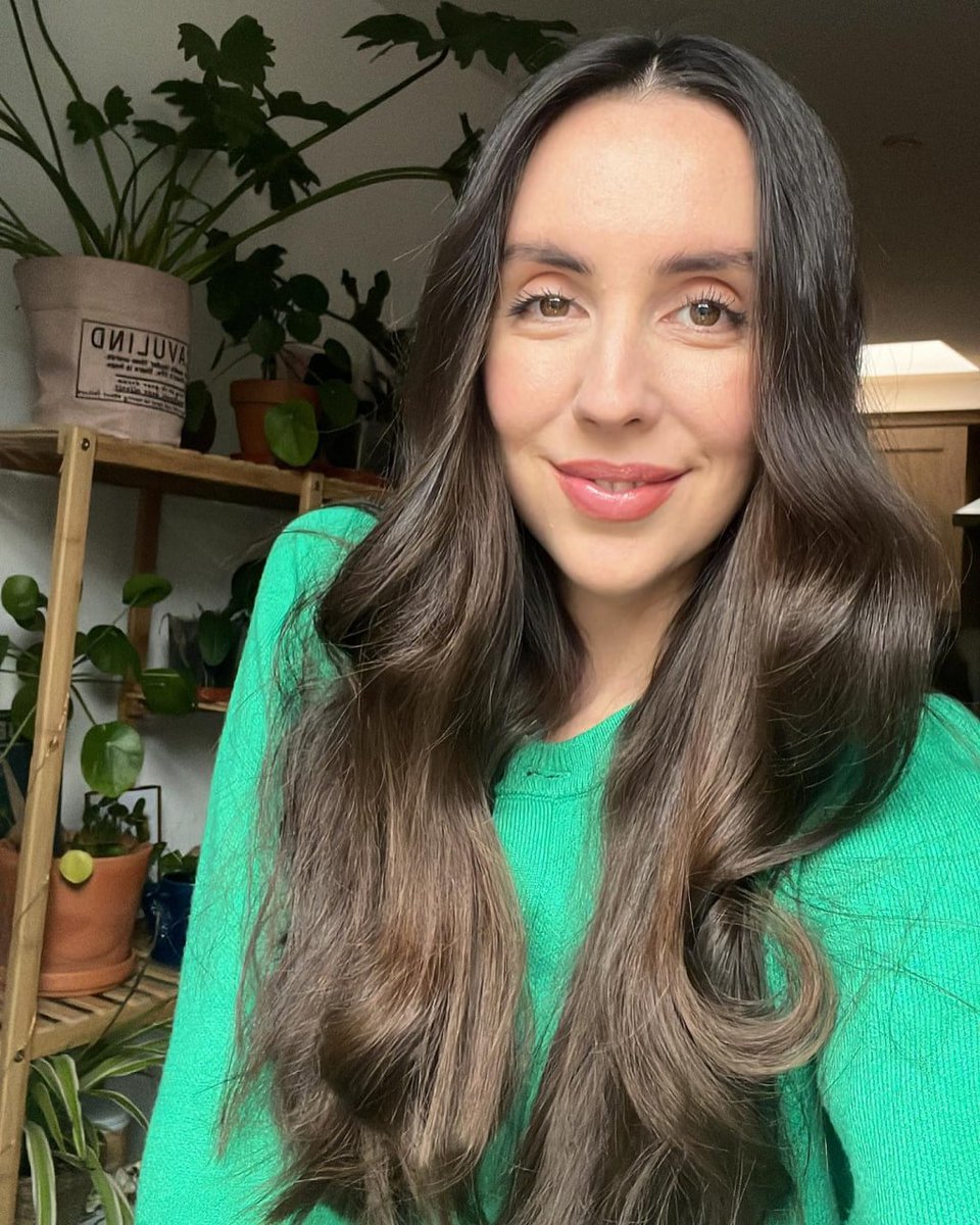 timi5268's tweet photo. Green is my favourite colour 🍃🦜 #GreenDay #goodnight #GoodNightX  #Goodnighteveryone https://t.co/uSdB3LK2Yc