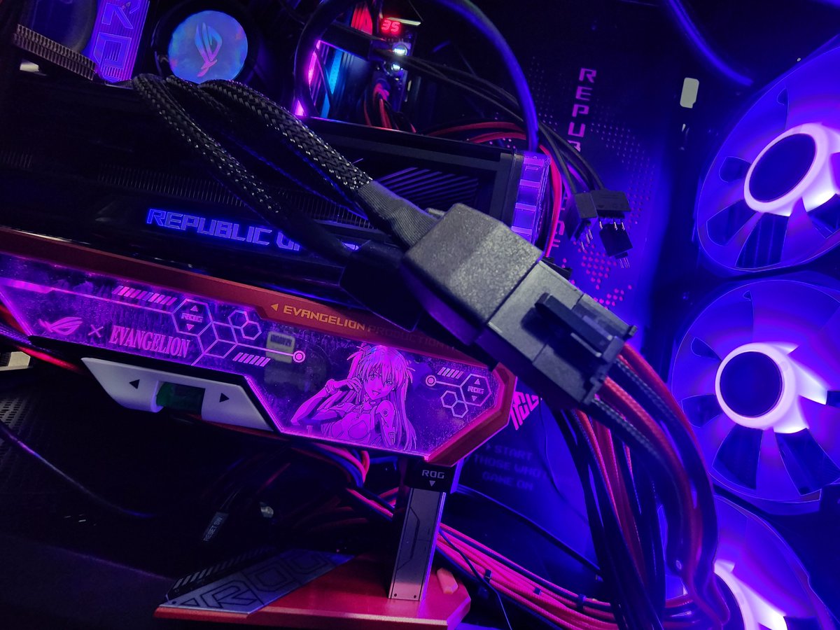 Pottal_X's tweet photo. #ROG な #desksetup… 映える写真はそのうち撮るかもしれないけど、今日はとりあえずセットアップだけ…
#ROGAzothExtreme を開封する機運が高まったので、勢いで組んでみた。 https://t.co/fZHEWoRoy6