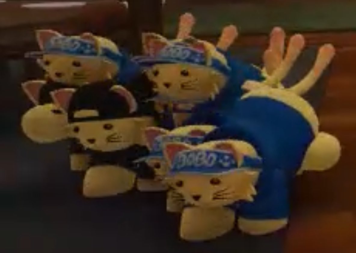 7nfiniti's tweet image. #evade #robloxevade catbobo is now canon