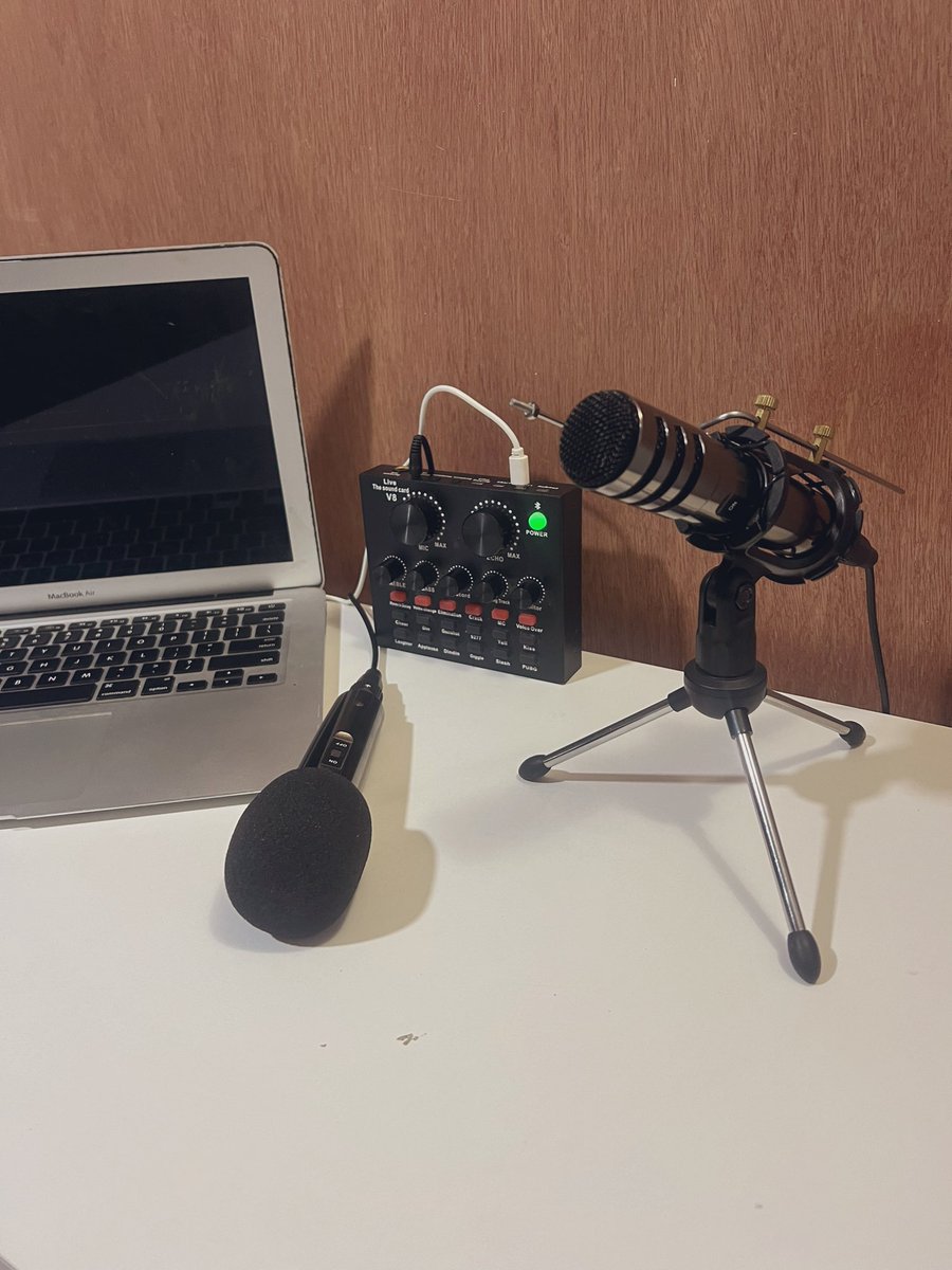 Is this mic on?