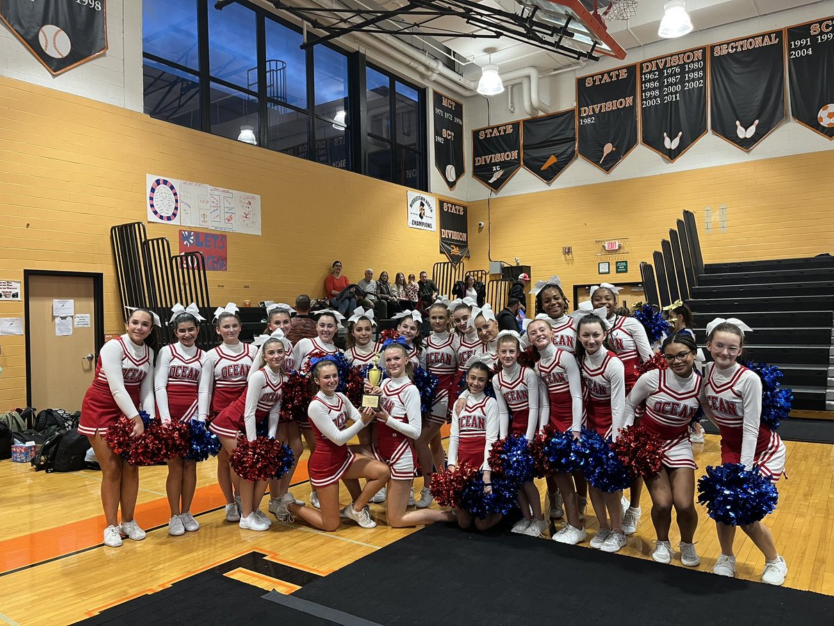 MissKuck's tweet photo. TOIS Cheerleaders take home the second place trophy!!! So proud of this team ❤️ https://t.co/E0v8o7Fref