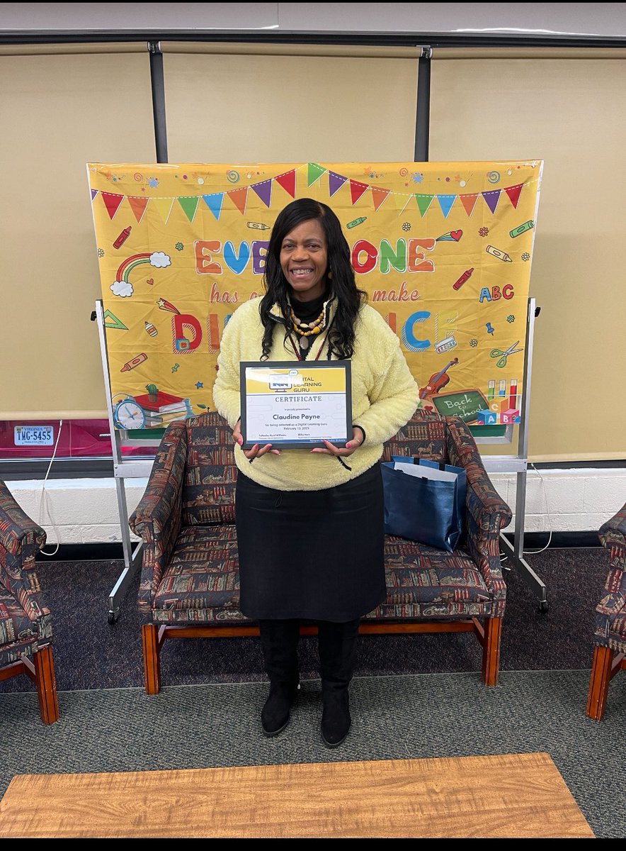 Today is our Digital Learning Day and we're celebrating Mrs. Payne as our 2025 Digital Learning Guru! 💚🖥️
#DLDay #NNPSDLDay
