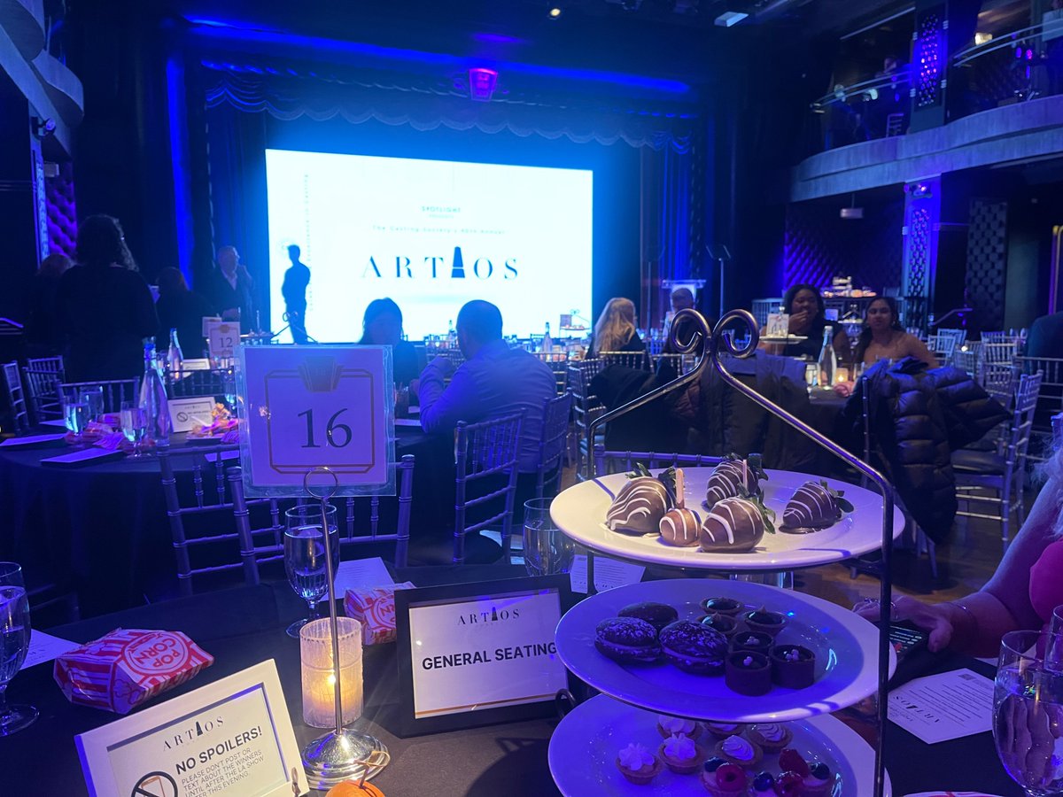 totalcastingnow's tweet photo. Les 40e Artios Awards ont eut lieu hier soir à New York !

40th Annual Artios Awards presented by Spotlight - NY Ceremony 
last night ! With casting directors from CSA ( Casting Association of America) for the Best Casting directors in synch with Los Angeles! #artiosawards2025 https://t.co/jXM1Kh6MsC