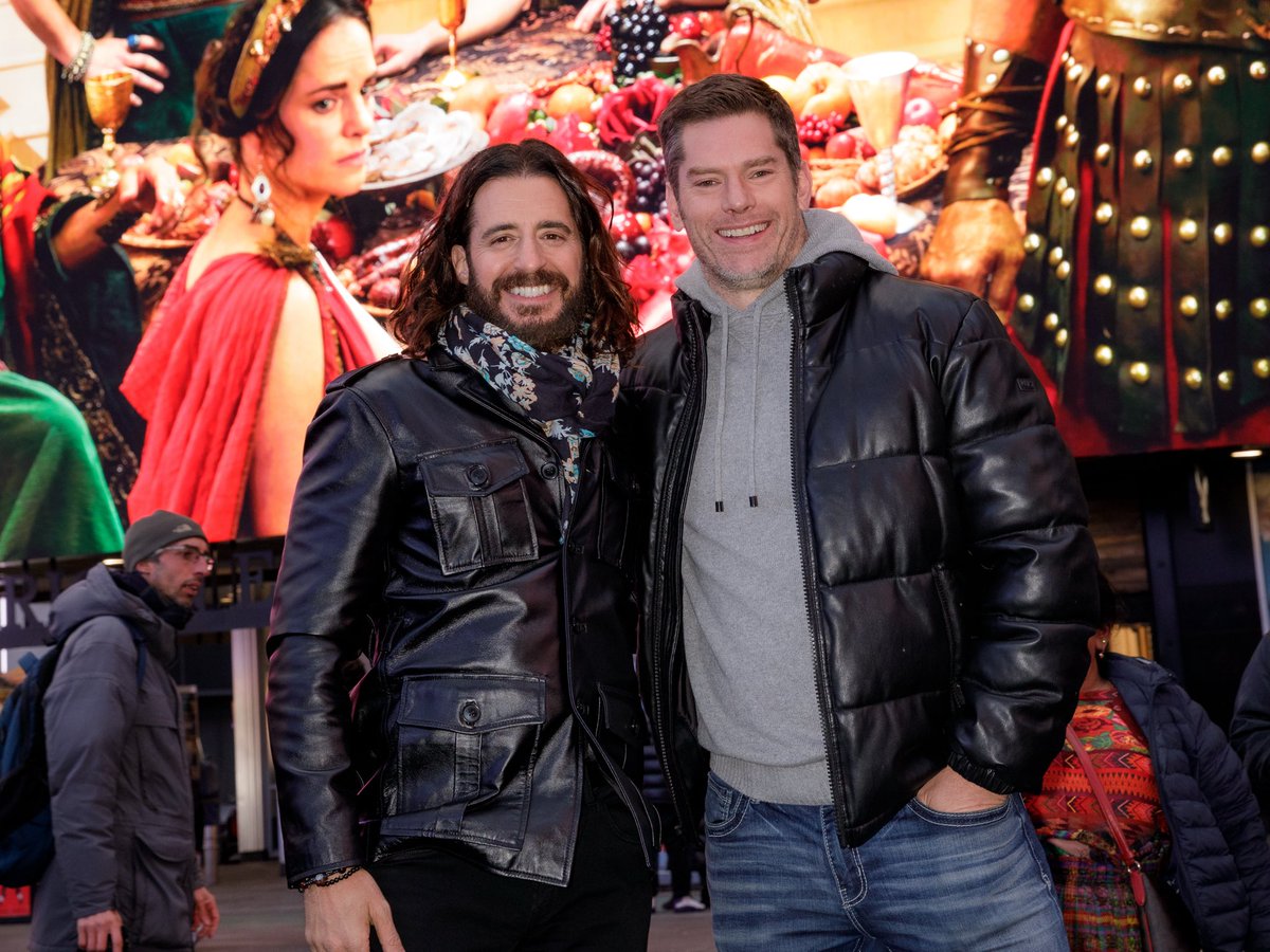 thechosentv's tweet image. Big Apple today. Big screen on March 28. #TheChosenLastSupper