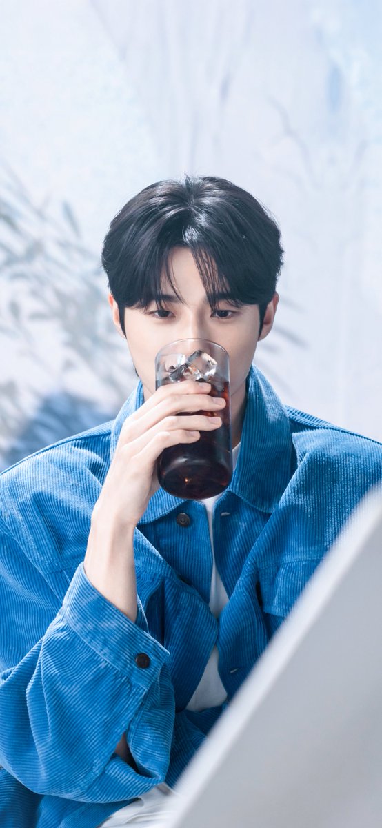 bella_bws's tweet photo. 내 손 잡아 줄래 -`♡´-

🔗250213 Weverse EDIYA☕️
𖤐보정(1290*2796)

#변우석 #byeonwooseok  
#폰배경 #변우석폰배경 #wallpaper https://t.co/t98c7h9Fsd