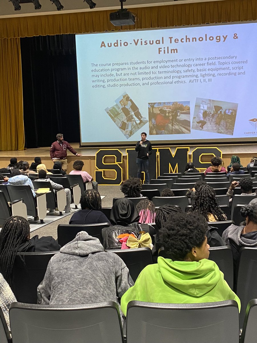 Ms.Wallace tweet media