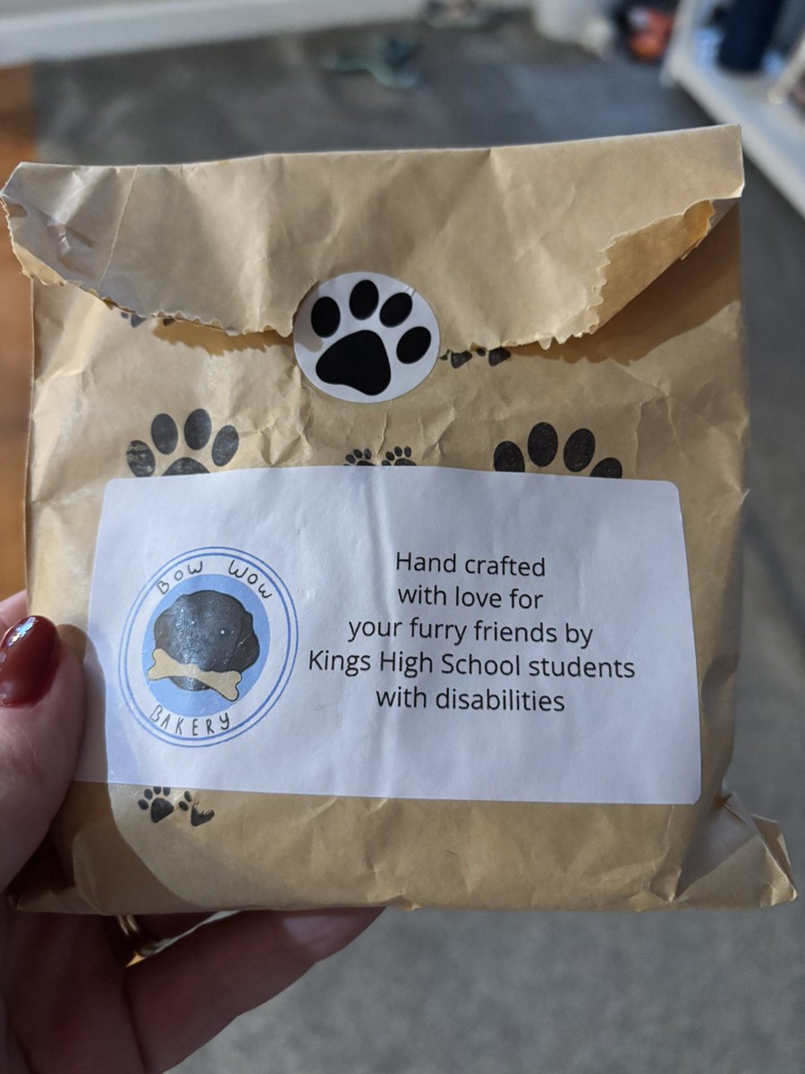 Kim Sellers tweet media