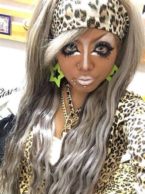 nikoraii's tweet image. el gyaru es una SUBCULTURA no un estilo, es una critica social a los estándares hegemónicos, no se tiene que ver bien ni mucho menos ser “lindo”, pero a ustedes el tiktok les carcome la cabeza y creen q solo existe un genero de gyaru cuando son un chingo, y mas extremos, mogolico