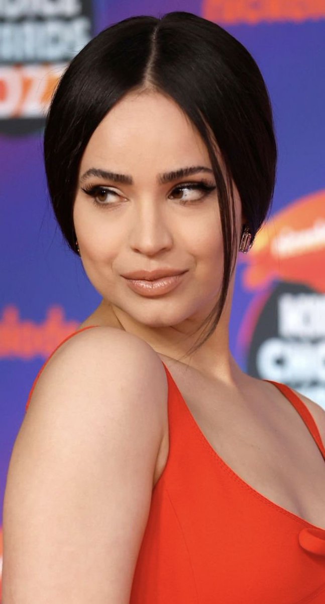 sofia_carson_1's tweet image. 