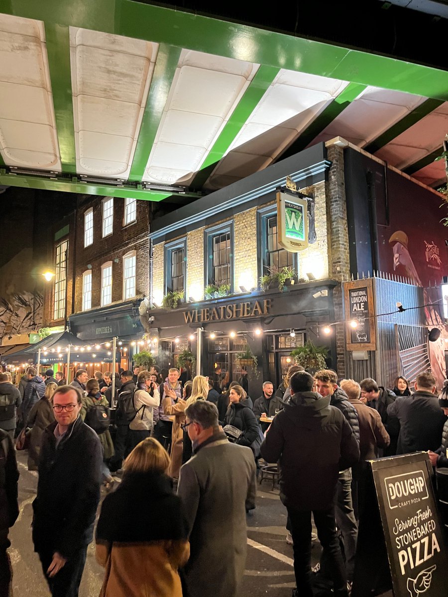 Thirsty Thursday at the Wheatsheaf, enough said…. 🥳🍺