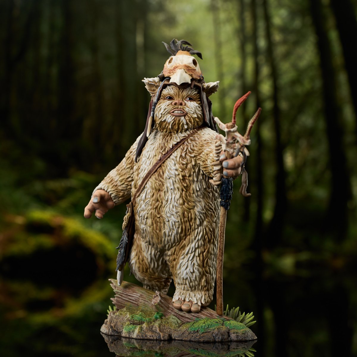 MUReview's tweet image. This Valentine’s Day, Show Your Love with Logray! @gentlegiantltd #starwars #valentinesday #logray #ewok
gentlegiantltd.com/blog/this-vale…