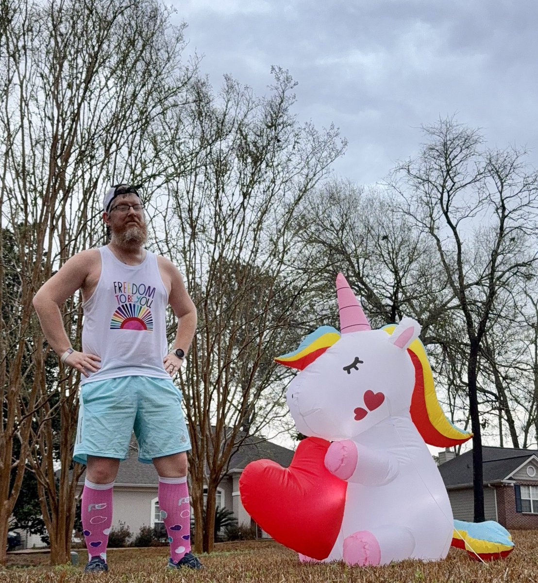 wortholomew's tweet photo. Release—and love—your you-nicorn.
4 miles.🦄
#IStandWithYou #teamnuun #HSHive #PROCompressionAmbassador #PowerYourPassion #PROCompressionLove #SquirrelsNutButter #TeamROADiD #TeamULTRA #LeagueOfGarmin #shokzstar #shokzsquad #RunChat #WeRunSocial https://t.co/biSmptUZt7