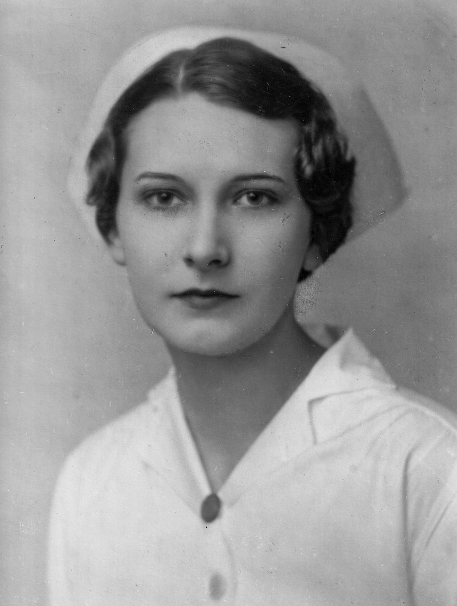 ssgcav's tweet image. Recently discovered photograph of nurse Hope A. Ecklund of San Francisco. Hope served with the 59th Evacuation Hospital in Europe. 

California Military Department Historical Collection
#Nursing #WWll #ArmyNurses #ArmyMedicine