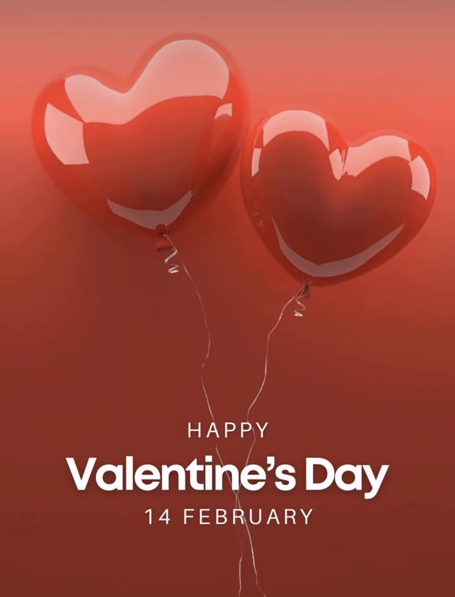 Та бүхэндээ энэ өдрийн мэндийг хүргэж
Аз жаргал гэгээлэг бүхнийг хүсэн ерөөе🥰