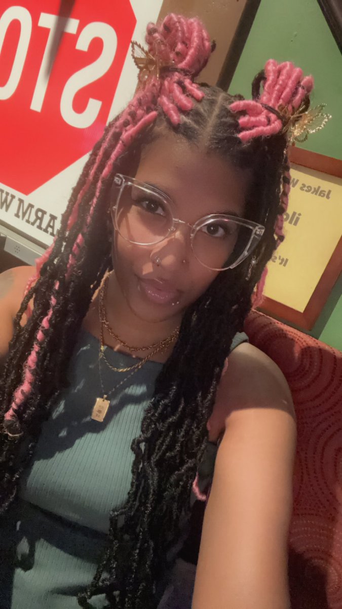 The Source 👸🏾 tweet media