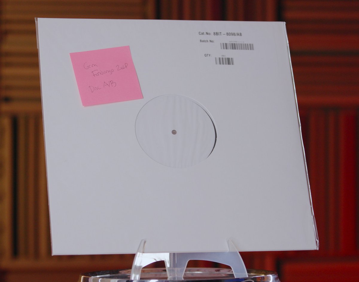 <a href="/DoubleFine/">Double Fine</a> is hosting an auction for LA fire relief efforts! ❤️

Bid on early pressings like Grim Fandango, Psychonauts 2, and the 2016 Psychonauts Original Soundtrack—all signed by <a href="/PeterNMcConnell/">Peter McConnell</a>.

One day left: bit.ly/dfactionauctio…