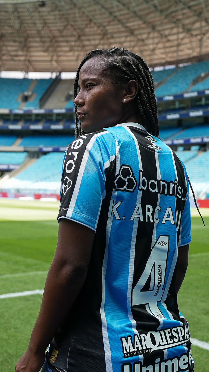 Tricolor 💙🖤🤍
