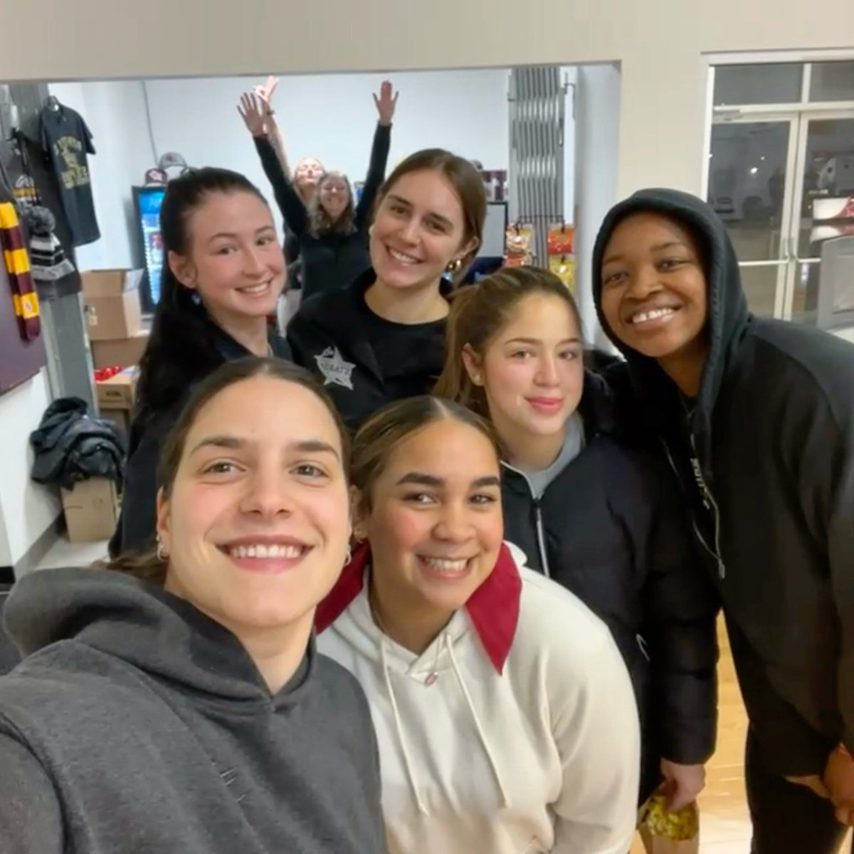 Stephens College Volleyball (@stephens_vb) on Twitter photo Different sport, same energy! π₯
Supporting our womenβs basketball team β letβs go, STARS! π
#StarNation βοΈ
#StarsAthletics
#StarsBasketball
<a href="/Stephens_BB/">Stephens College Basketball</a>
<a href="/StephensStars/">Stephens Stars Athletics</a> Different sport, same energy! π₯
Supporting our womenβs basketball team β letβs go, STARS! π
#StarNation βοΈ
#StarsAthletics
#StarsBasketball
<a href="/Stephens_BB/">Stephens College Basketball</a>
<a href="/StephensStars/">Stephens Stars Athletics</a>