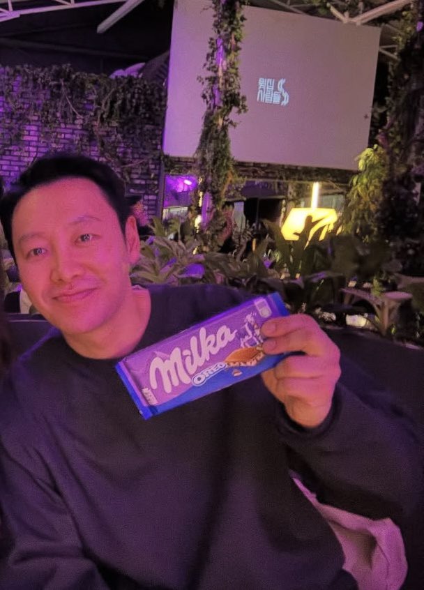 작품이 끝나니 다시 밤톨로 돌아간 한결같은 김동농, 저걸 또 언제 기르나.🌰 #윗집언니인스타