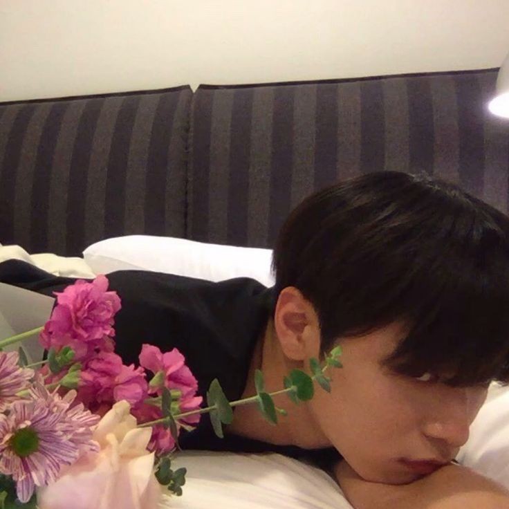 juyeonleepics's tweet photo. Happy Valentines day, Juyeon lovers ❤️ https://t.co/LYgrKPnxPB