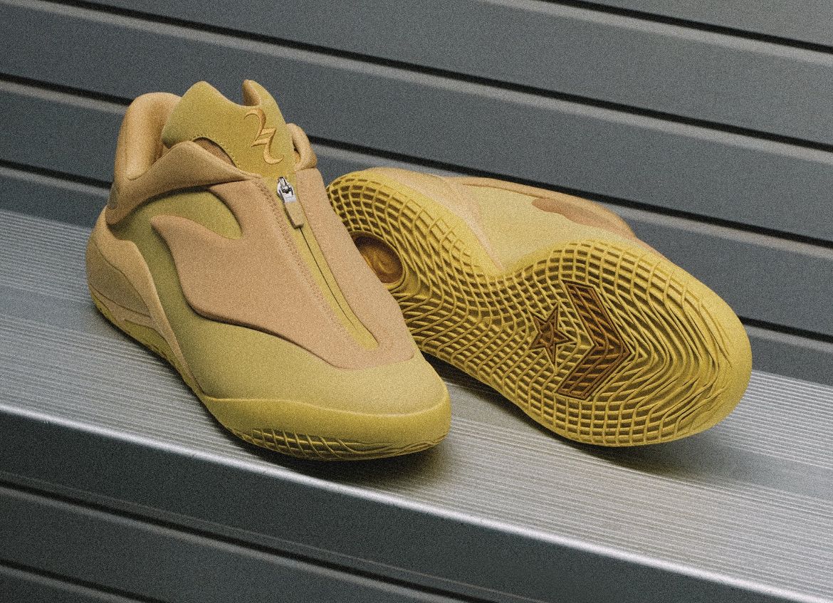 Shai Gilgeous-Alexander shows off his first  signature shoe with Converse “Shai 001” 🔥

Thoughts? 👀