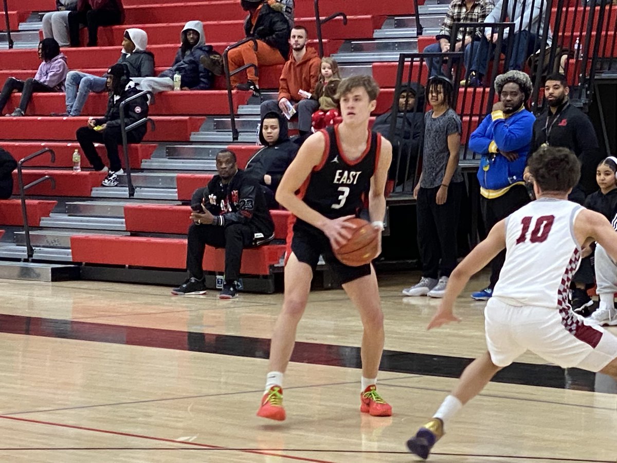 Ryan Gregory (@ryan_gregory_) on Twitter photo East’s already gotten a pair of three pointers to go, including one from <a href="/raimer_max/">Max raimer</a>. This puts him over 1,000 career points! East’s already gotten a pair of three pointers to go, including one from <a href="/raimer_max/">Max raimer</a>. This puts him over 1,000 career points!