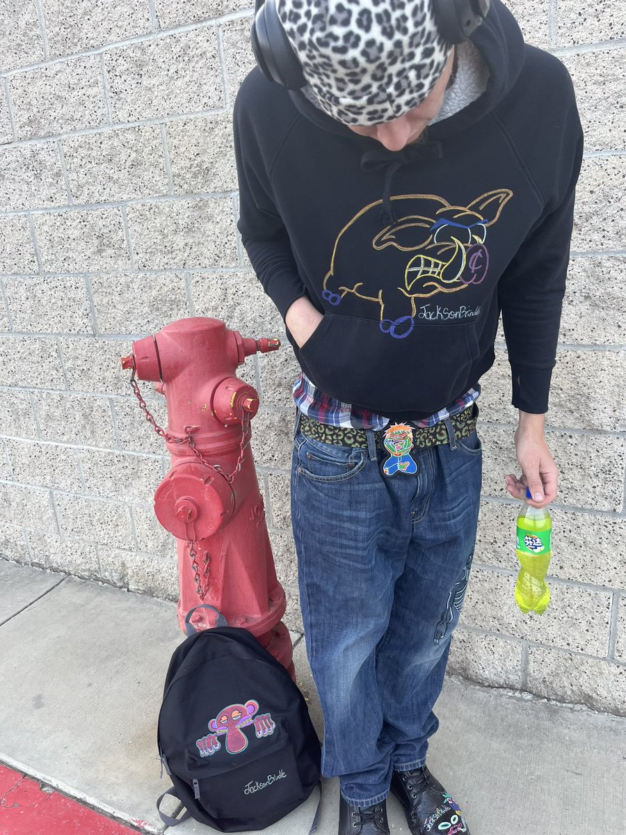 JacksonBrindle's tweet photo. Ball Hog Hand Drawn Design on Black Hoodie
San Diego, California
Collab,Purchasing or Idea’s
Instagram:JacksonBrindle04
#brucedropemoff #protect #designer #fashion #art #seeingfaces #contempt #ClothingDesigner https://t.co/EyR12YtJdi