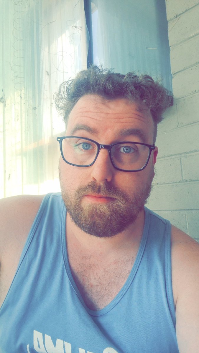 BarkCarGameing's tweet photo. Got a haircut #haircut #me #head #blueeyeswhitedragon #gayboy #melbournegay https://t.co/O84M5tYm2n