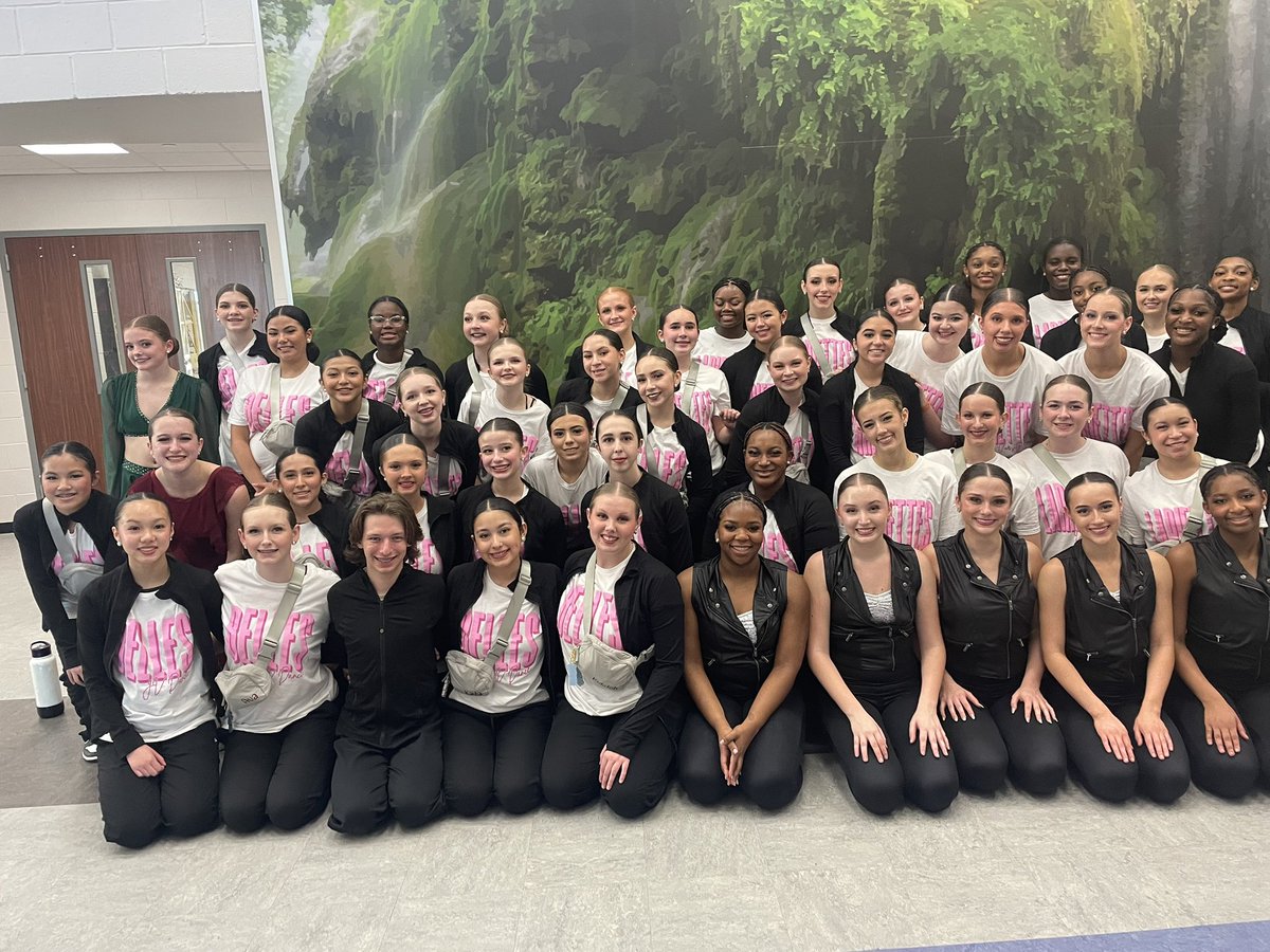farmerkatie316's tweet photo. Shout out to Coach Suey and the Longhorn dancers for their wonderful performances at the CPD dance competition. #WeAreGR @LonghornDance https://t.co/XLEfJj4aqL