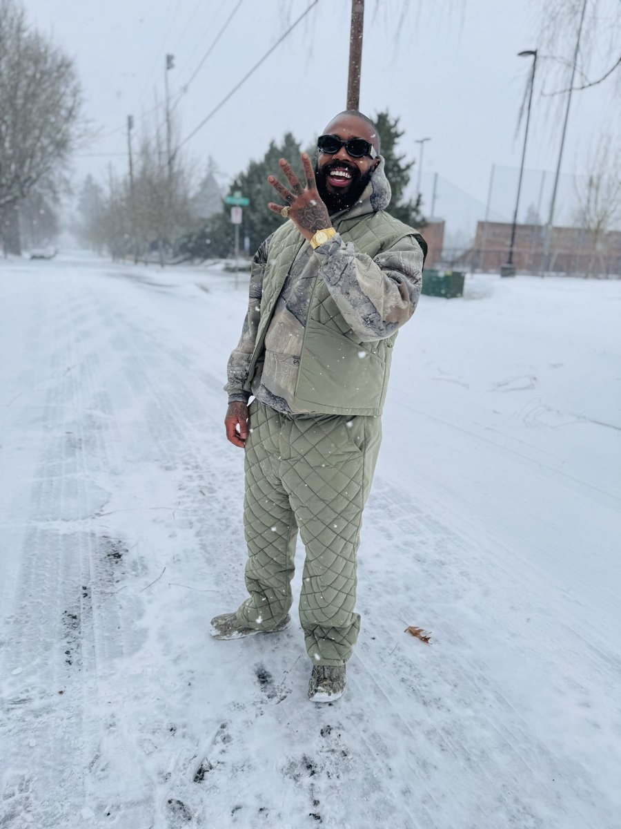 The shepherd dropping tomorrow. 

oldsoulmusic.com/collections/de…