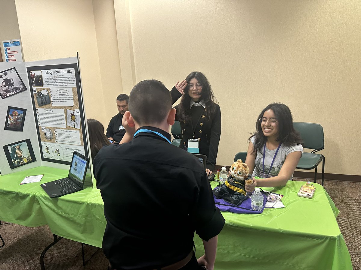 Raul Caldera Principal 💙 🐺 🇺🇸 tweet media