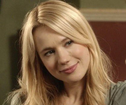 RavishingWolf's tweet photo. I don't know. Something "ghosty."

Returned Nora.

Shipped with @RecklessJoshL 

#BeingHumanRP #MVRP https://t.co/vgjUHM9qA7