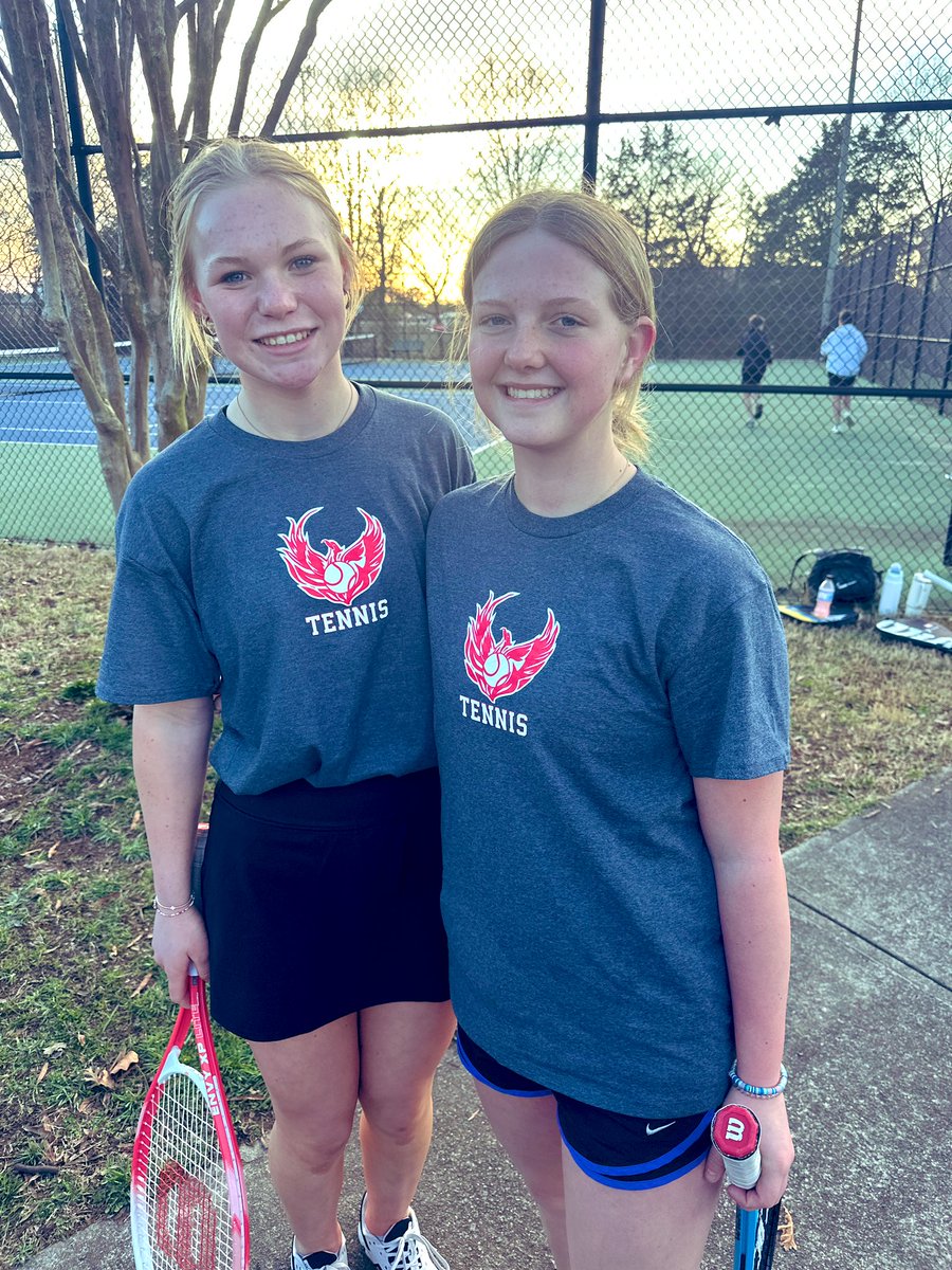 grassmonkey6's tweet photo. From 🎾Tennis~>🥎 T work~> Hitting!
🎾8-0 doubles win
🥎73 exit velo in the cage! ❤️
#lovetohit
#lovetowin
#3sportathlete
@FPX14U @Jeremy_P_Higdon https://t.co/jiXpqtR98U