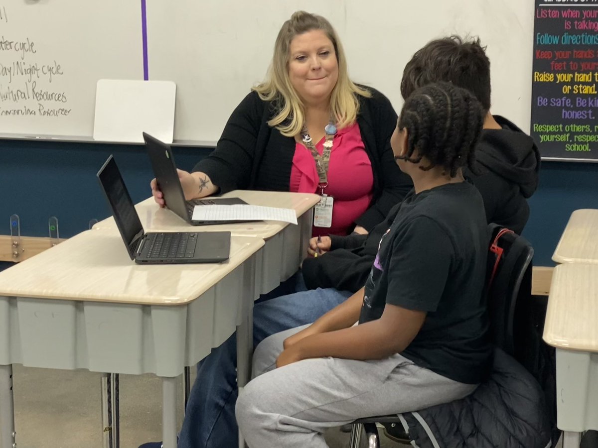 Mrs_Atkins's tweet photo. #TodayInComal I got to check out Mrs. Beam’s class doing digital breakouts @comalcreekes. The kids were hard at work and having a blast figuring things out! #GrowingGreatness with #ComalDL @ComalDL @PeggyHall_CISD @EricP_ComalDL @techylibrarian1 https://t.co/RhCH2gE2vs