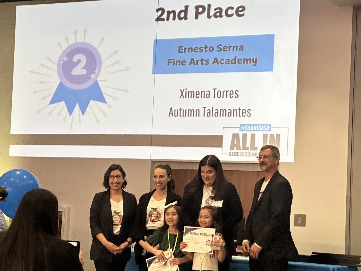 raulcalderarica's tweet photo. Congratulations to our app challenge 2nd place challenge winners! @ESerna_PK8 Fine Arts Academy students represented our campus today! @SISD_ES @SISD_Herrera @SISD_HS https://t.co/TnobAt30dk