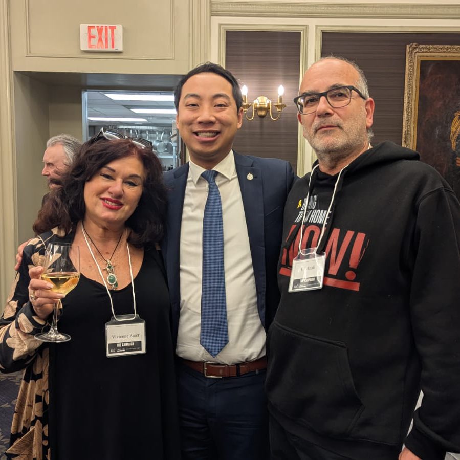 Kevin Vuong 🇨🇦 tweet media