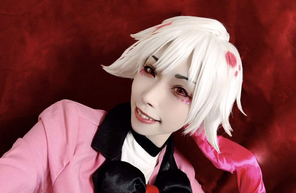 heeelllppp's tweet photo. ⚠︎︎Cosplay⚠︎︎

🏨 

🩷🕷🩷 https://t.co/sArXw4p2ZL