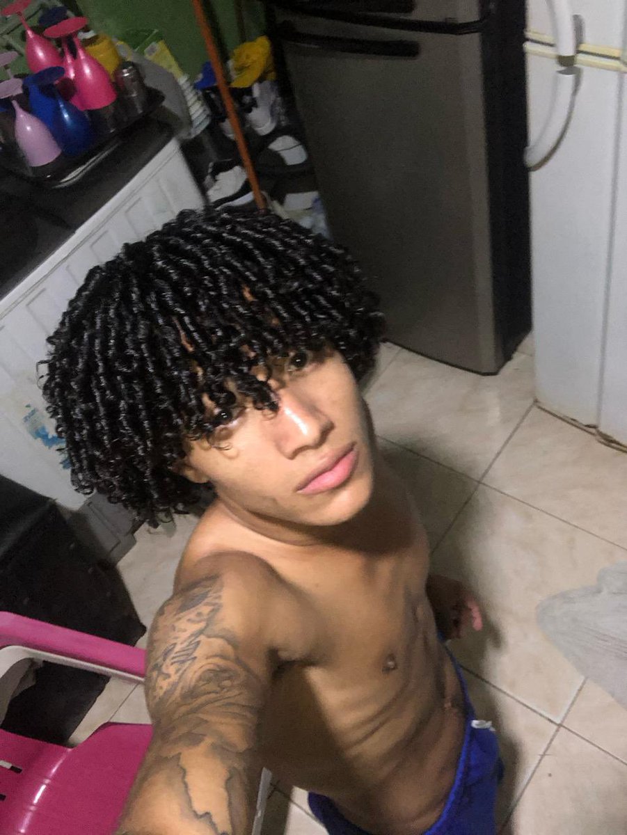 rari_ty09's tweet photo. E lindo ese niño ❤️. https://t.co/pLOlpxkyPq