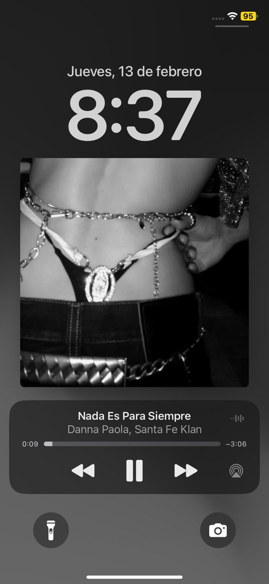 Soyalandb's tweet photo. @dannajustdanna 

Gracias por un san Valentín adelantado 

Te amooooo 🔥♥️🔥♥️🔥 https://t.co/niL9cUWMPR