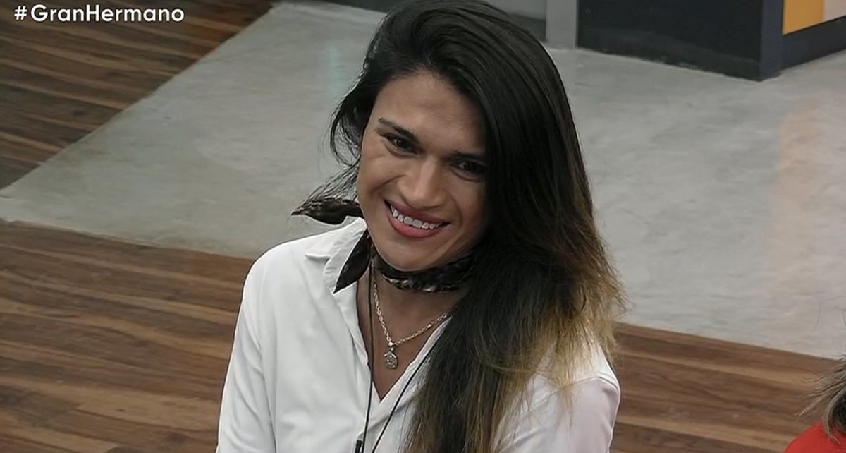 Lourdes sobre Luciana después del cruce en el vivo: "está callada desde el 2 de diciembre, ahora habla ésta"

#GranHermano